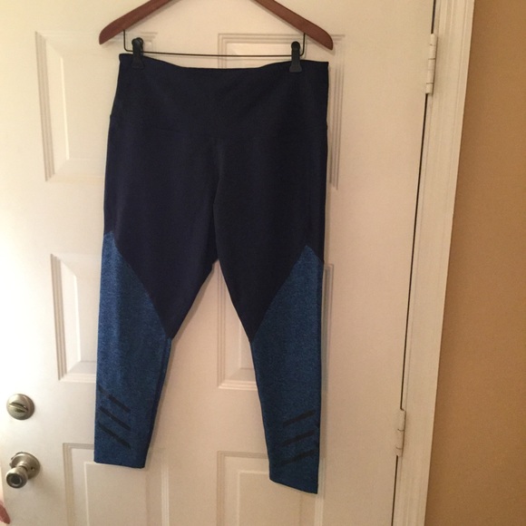 Zella Leggings - Picture 1 of 3